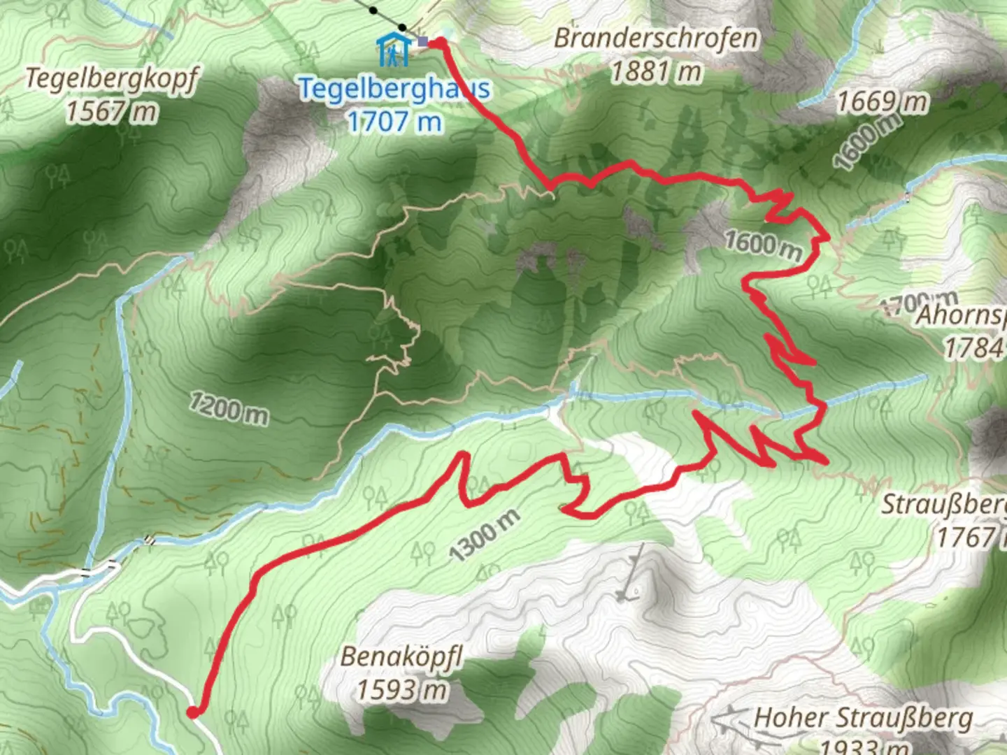 An image depicting the trail Naturpfad Ahornreitweg and Maximiliansweg and its surrounding area.