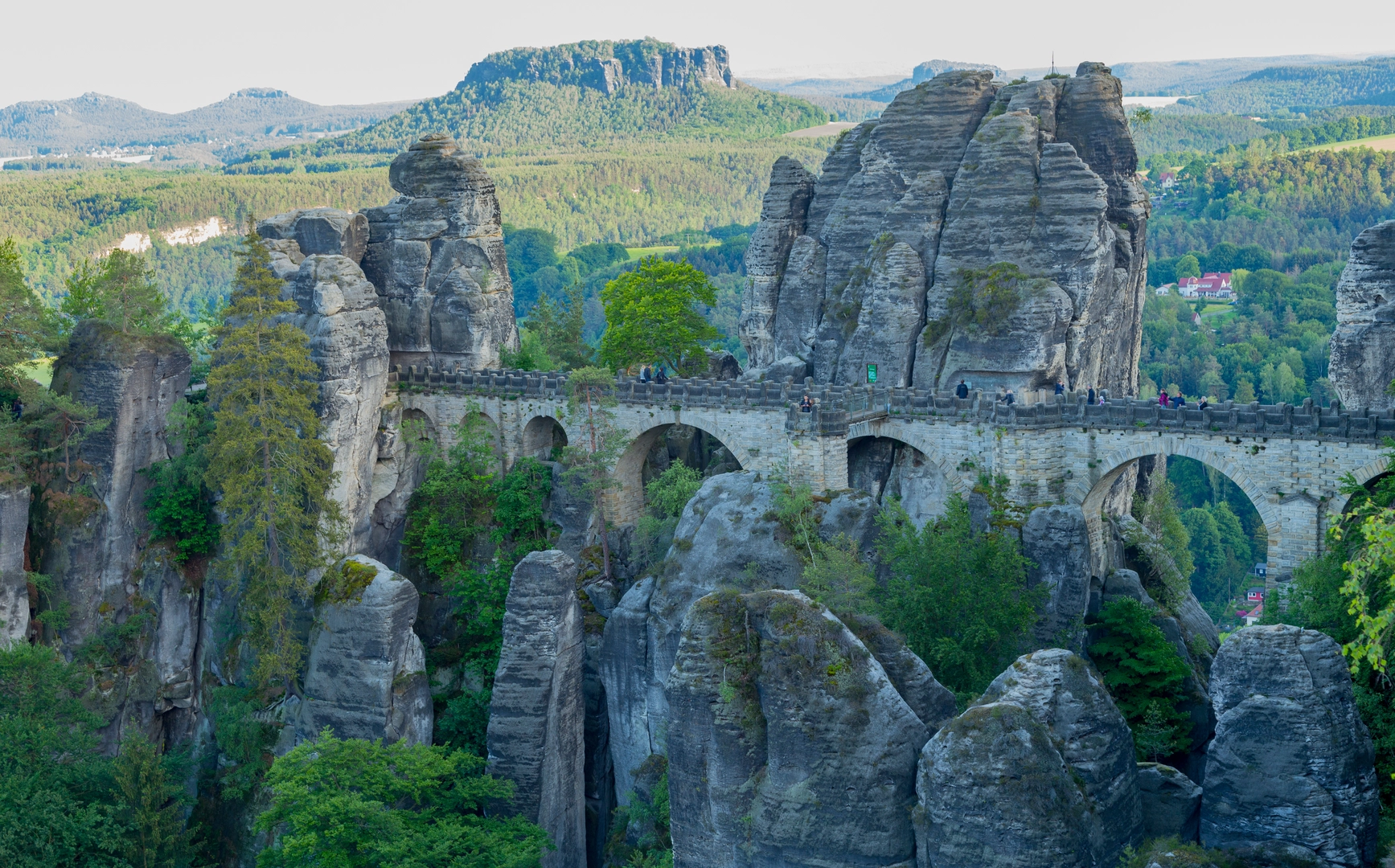 An image depicting the trail Polenz via Malerwg and Tk9 Sebnitztalweg and its surrounding area.