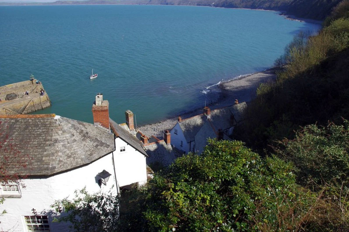 Bucks Valley Wood and Sloo Wood via End to End Trail