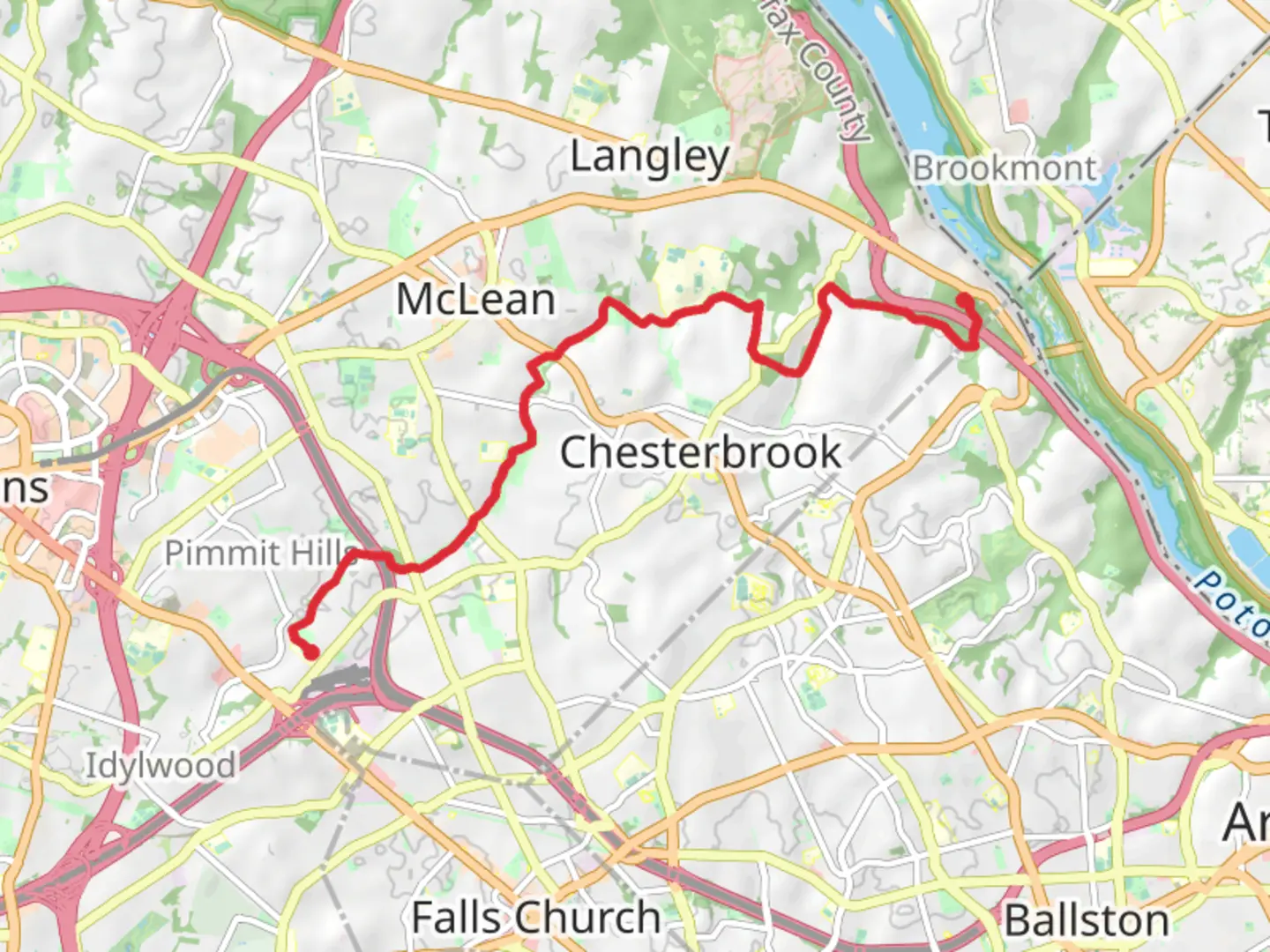 An image depicting the trail Pimmit Run Trail and its surrounding area.