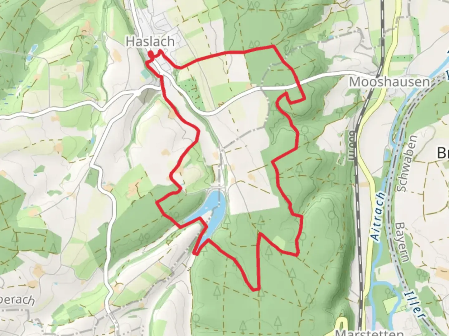 An image depicting the trail Haslach Loop and its surrounding area.