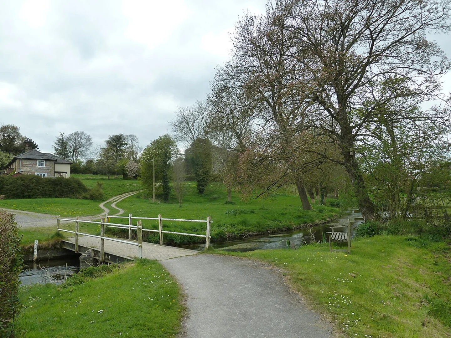 An image depicting the trail Knighton Wood, Netherhampton Down and Old Sarum Walk and its surrounding area.