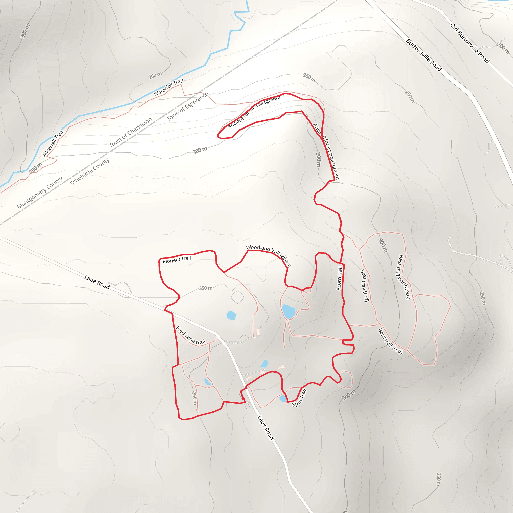 Meeting House and Barn Pond Loop Trail mobile static map