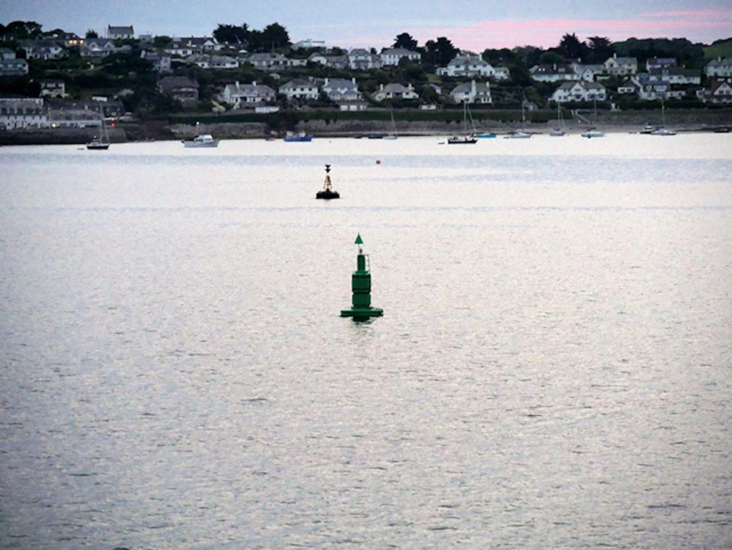 An image depicting the trail St Mawes to St Just Walk and its surrounding area.