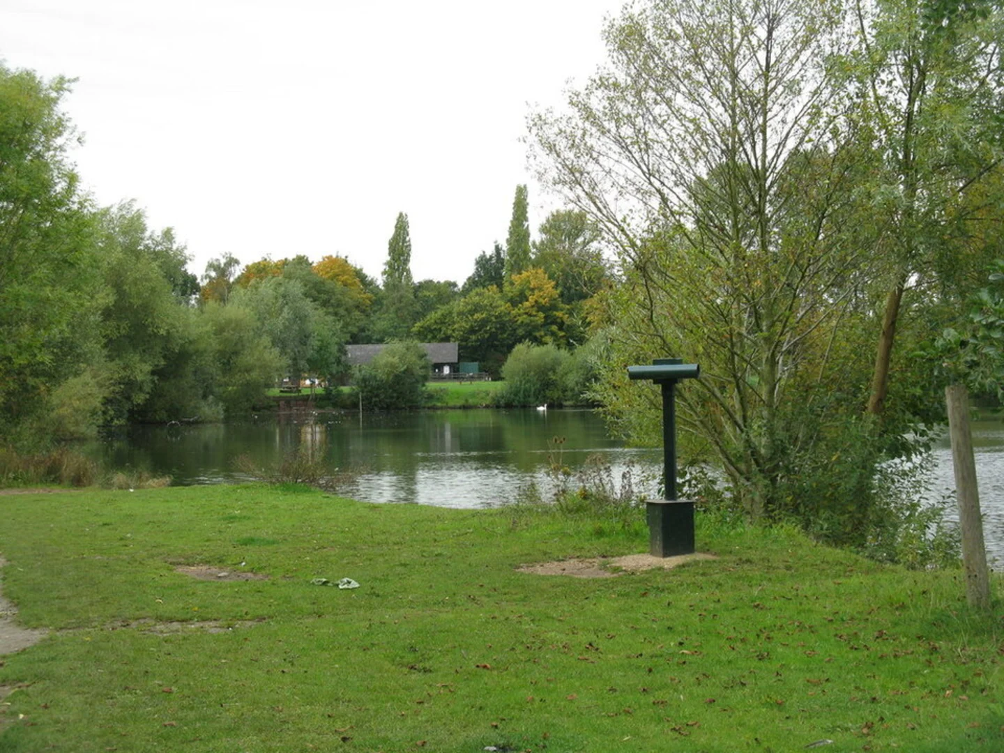 An image depicting the trail Harrold Odell Country Park Loop and its surrounding area.