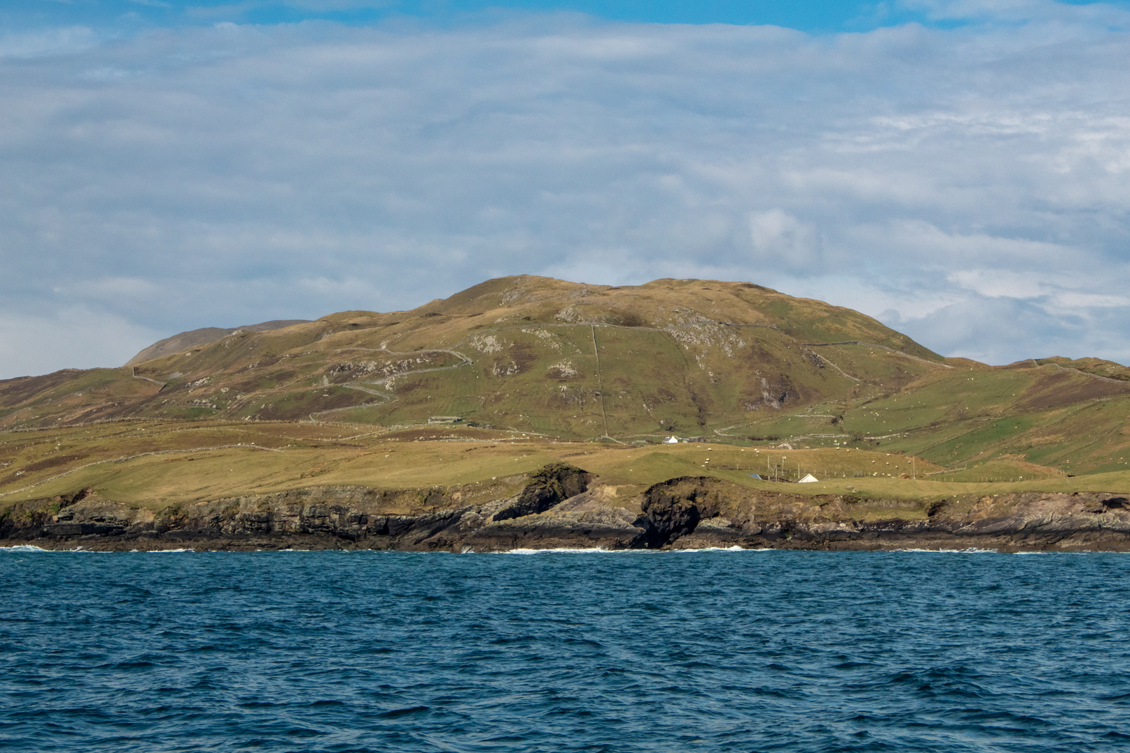 An image depicting the trail Clare Island - Knocknaveen Loop and its surrounding area.