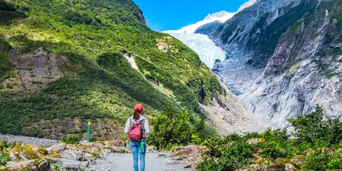 An image depicting the trail Callery Gorge Walk and its surrounding area.