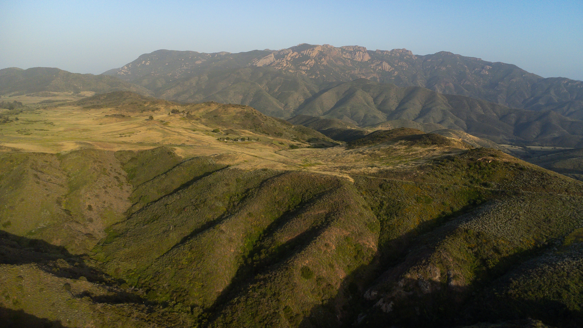 An image depicting the trail Upper and Lower Sycamore Loop Trail and its surrounding area.