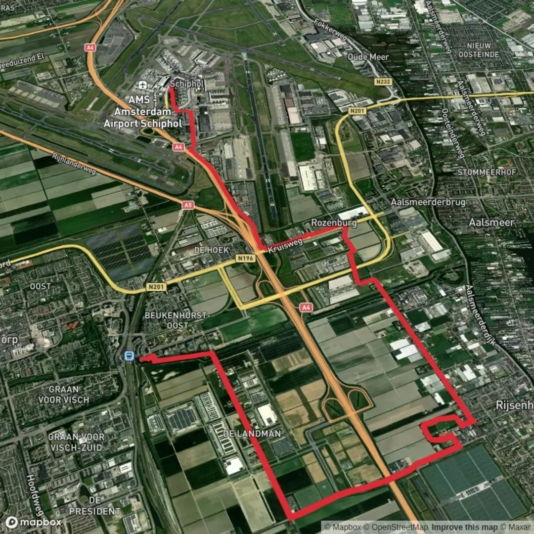 An image depicting the trail Hoofddorp to Schiphol via Rijnlander Weg and Bennebroeker Weg and its surrounding area.