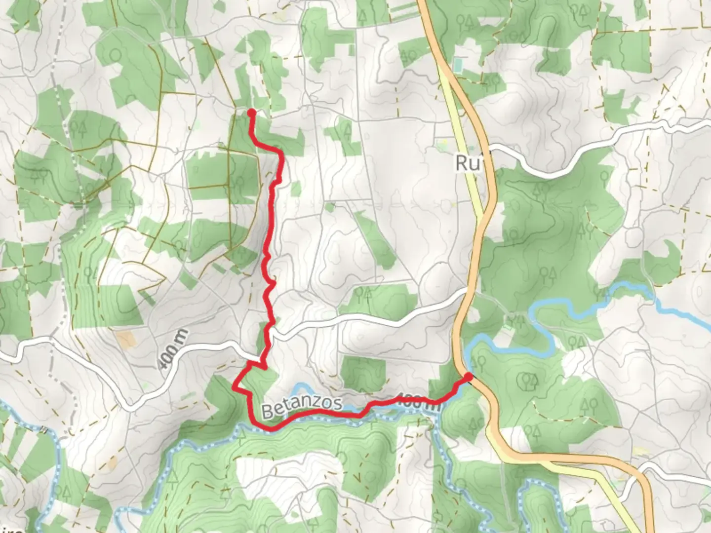 An image depicting the trail Ruta Dos Muinos Do Rio Das Gandaras PR G 195 and its surrounding area.