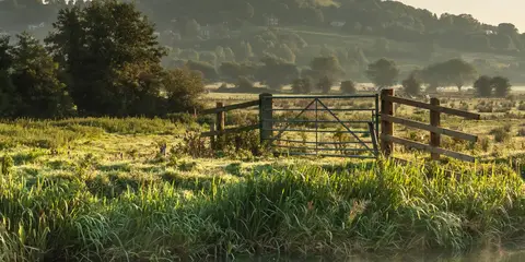 An image depicting the trail King Arthur Way and its surrounding area.
