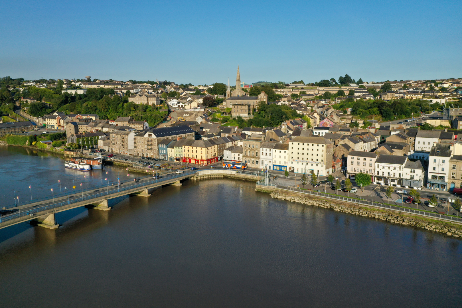 An image depicting the trail South East Greenway and its surrounding area.