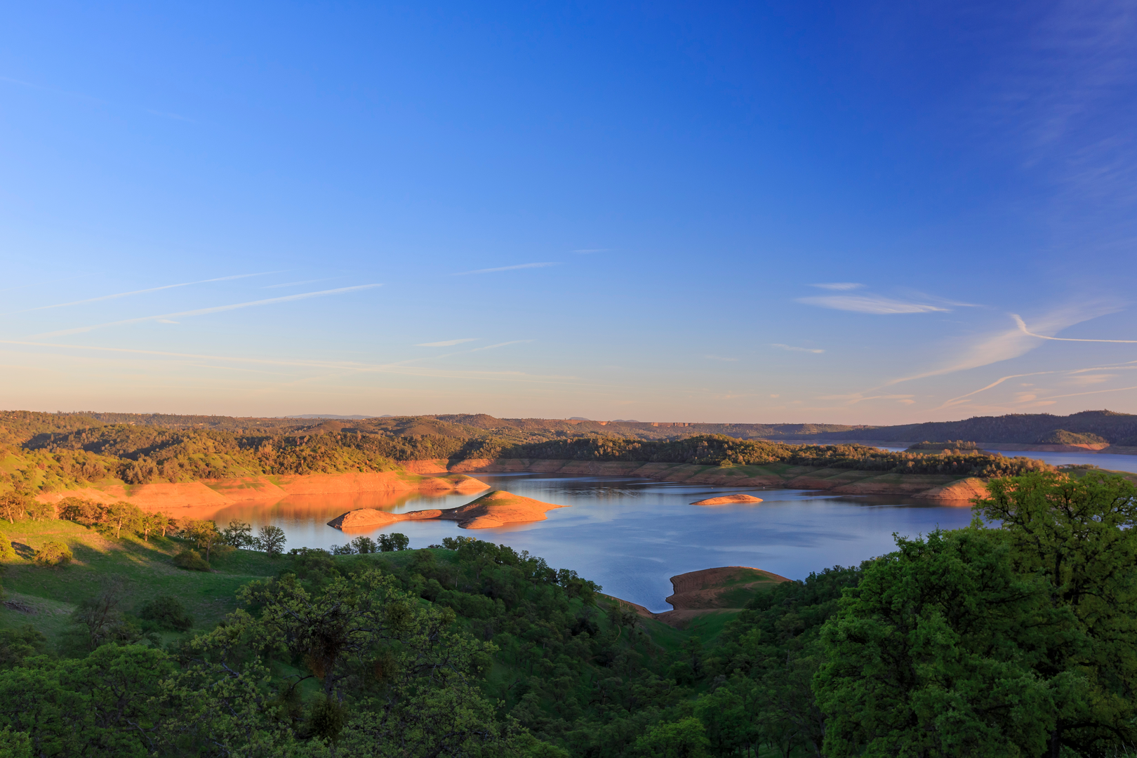 An image depicting the trail Tuttletown Recreation Area Loop via Heron Point Trail and its surrounding area.