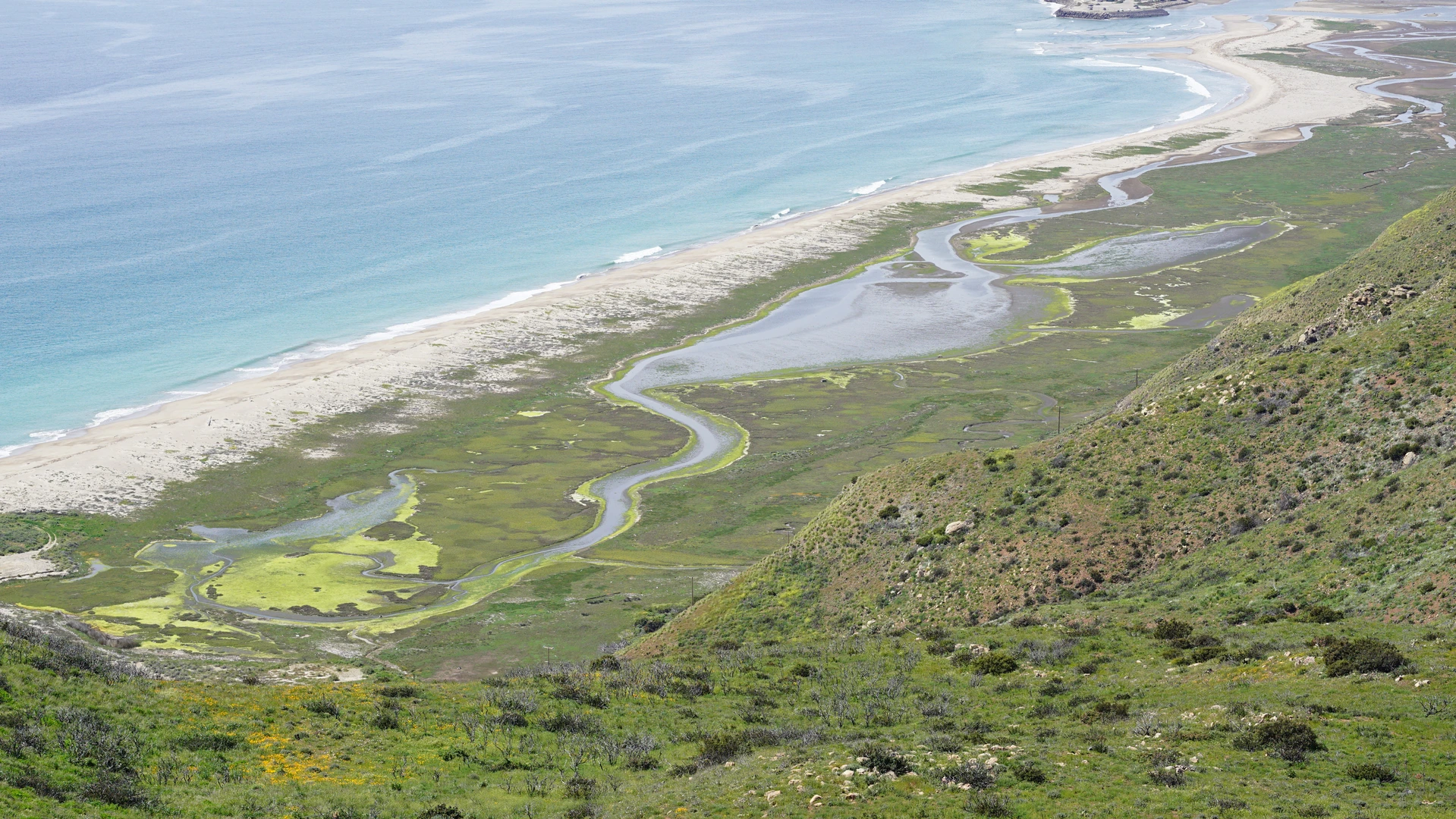 An image depicting the trail Chumash, Mugu Peak and La Jolla Valley Loop Trail - Long and its surrounding area.