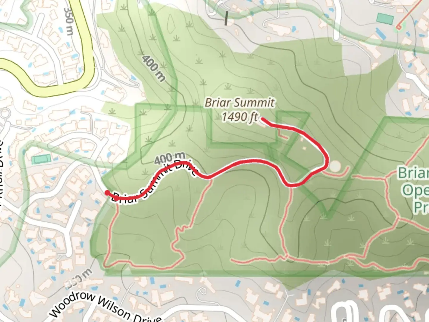 An image depicting the trail Briar Summit Drive and its surrounding area.