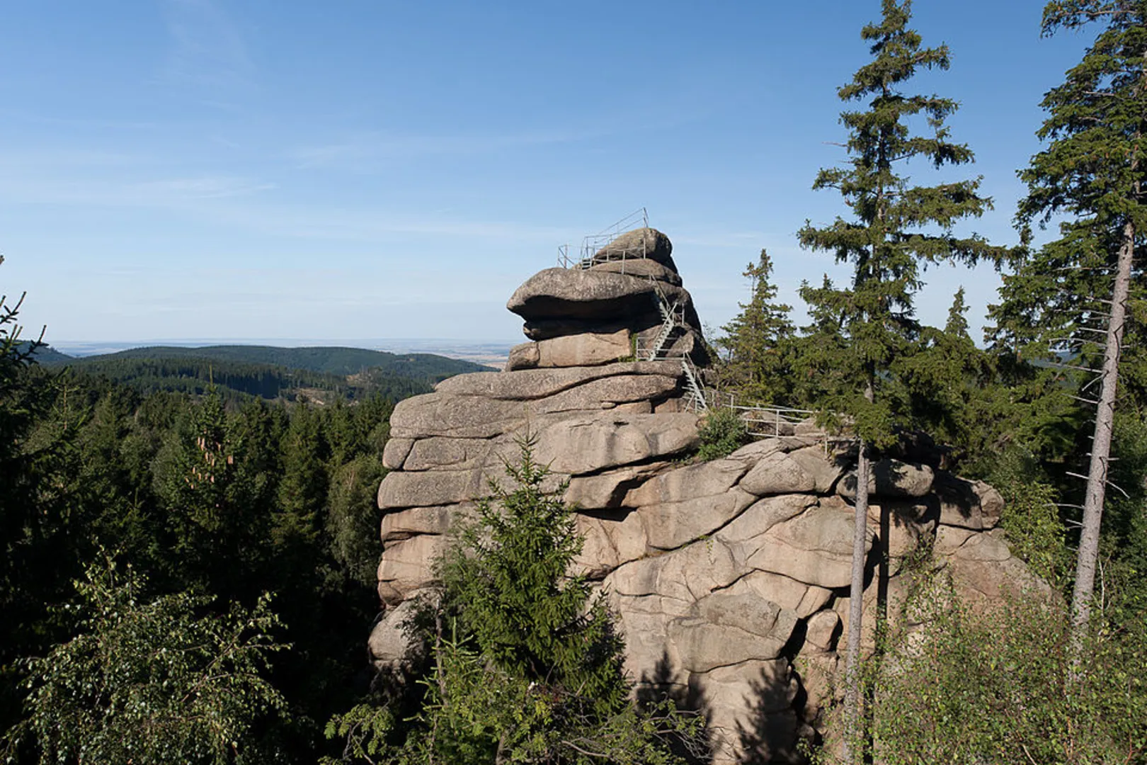 An image depicting the trail Archimedian Screw, Renneklippen and Ottofels via Eschwegestraße and its surrounding area.