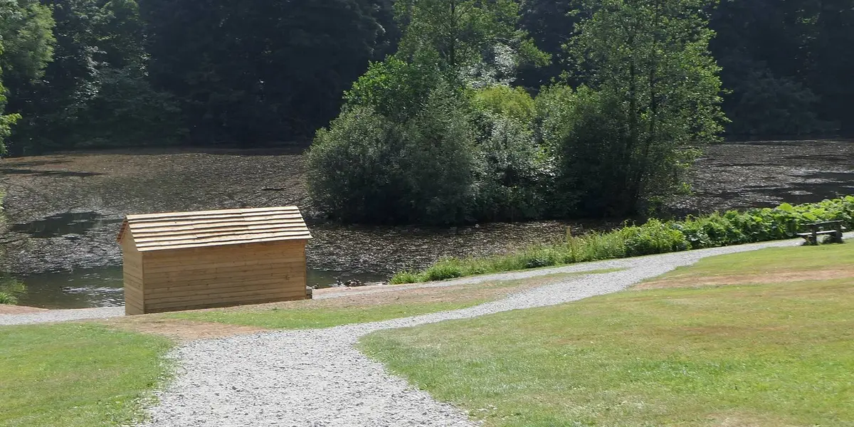 Drum Manor Forest Park - Forest Plots Trail - Black