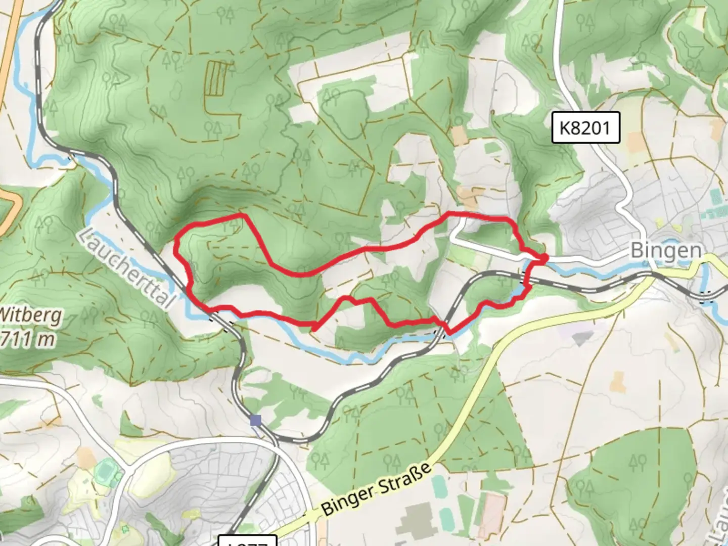 An image depicting the trail Lauchert Hoehlen Weg and its surrounding area.