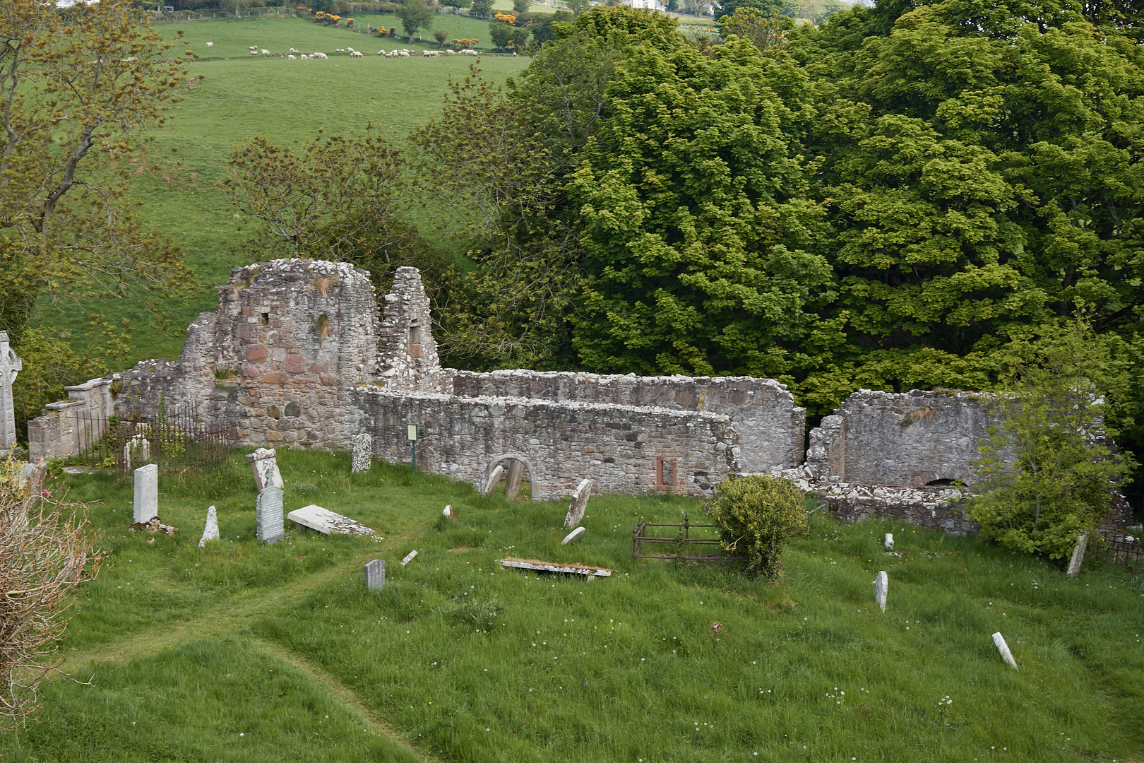 An image depicting the trail Layd Church and its surrounding area.