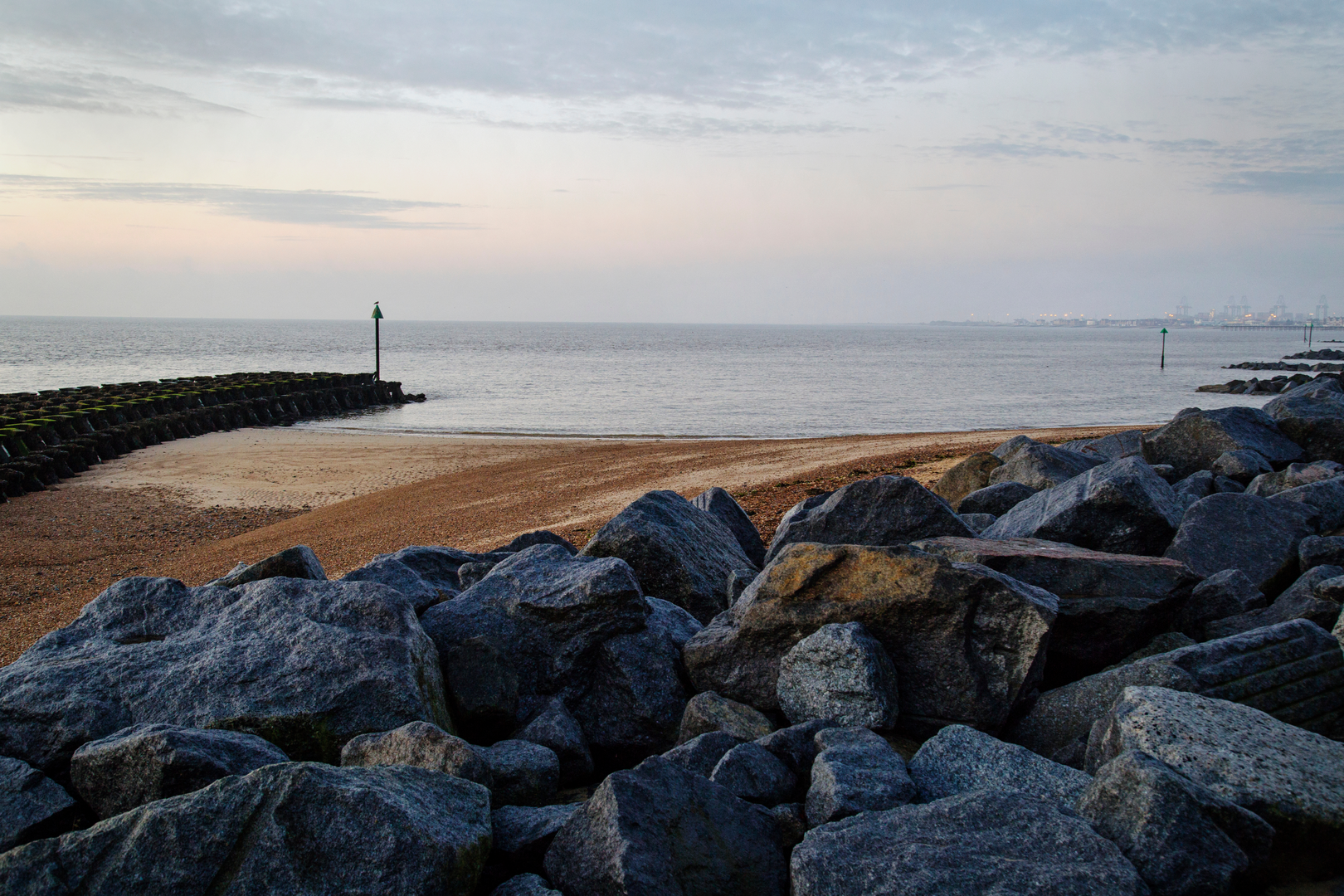 An image depicting the trail Pin Mill Nature Walk - Ipswich - Suffolk and its surrounding area.