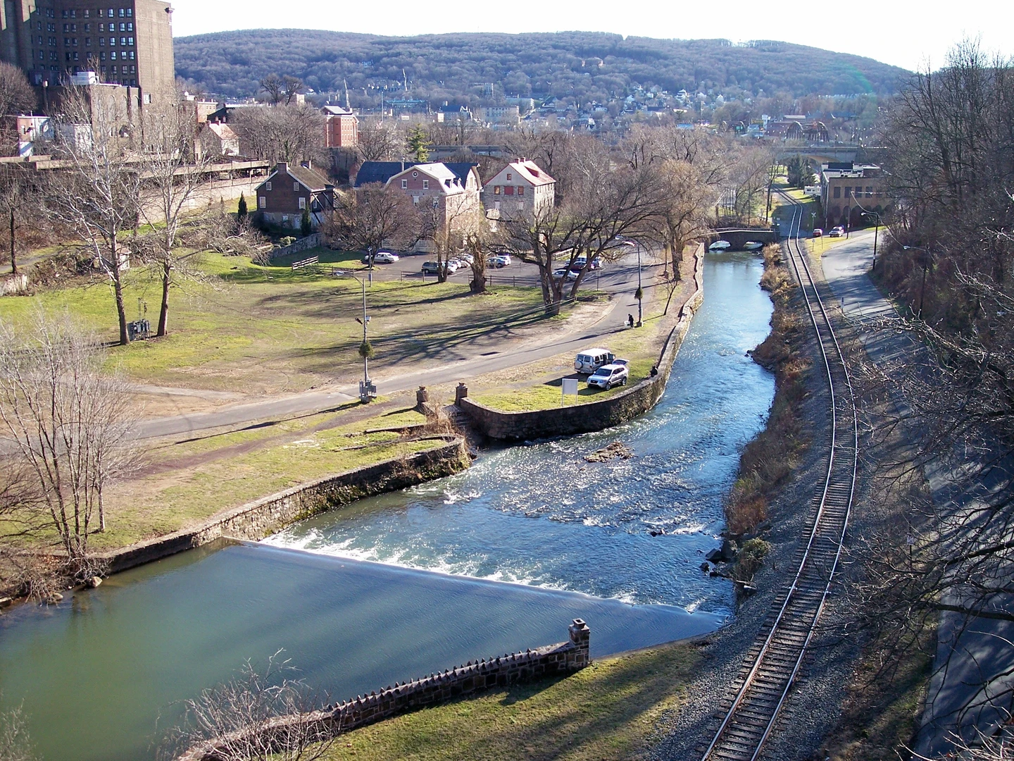 An image depicting the trail Monocacy Creek - Paint Mill Pond and its surrounding area.