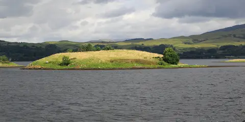 An image depicting the trail The Black Lochs from Connel and its surrounding area.