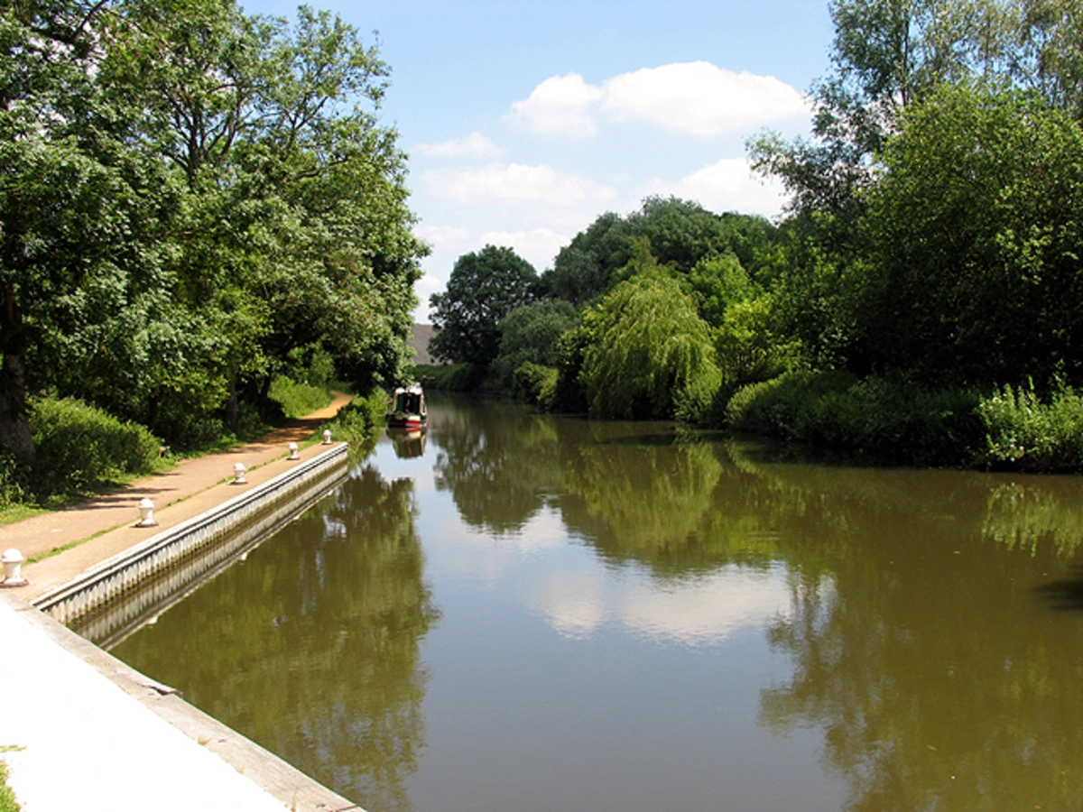 Aldermaston Wharf Loop