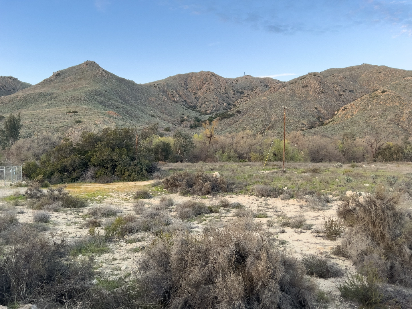 An image depicting the trail Eagle Rock and Temescal Peak Loop via Trippet Lane and its surrounding area.