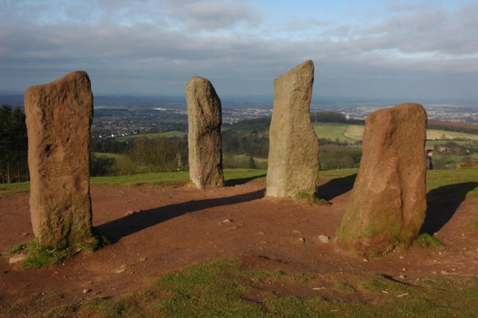 An image depicting the trail Adams Hill and Four Stones Walk and its surrounding area.