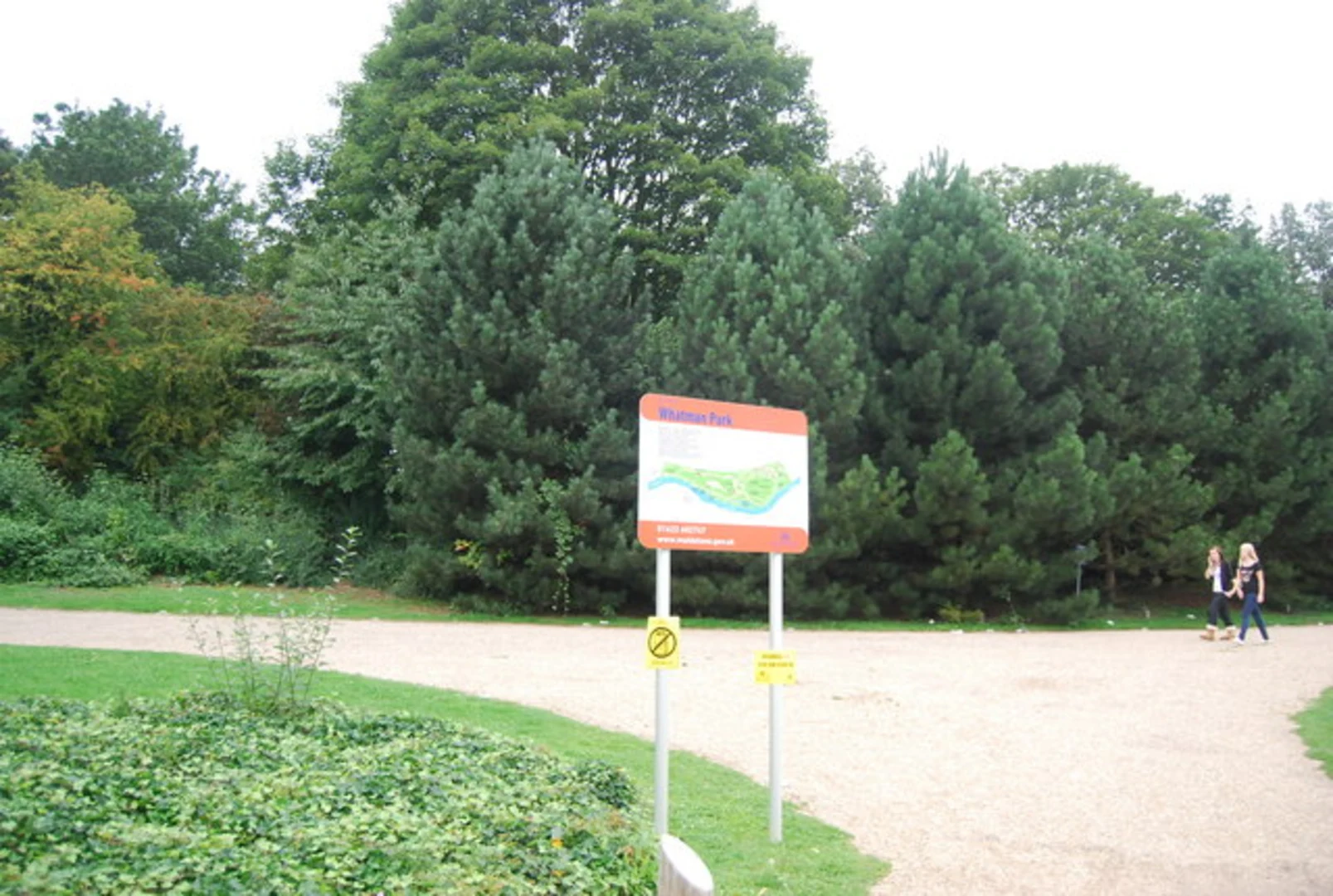 An image depicting the trail Cobtree Manor Park and Whatman Park via Medway Valley Walk and its surrounding area.