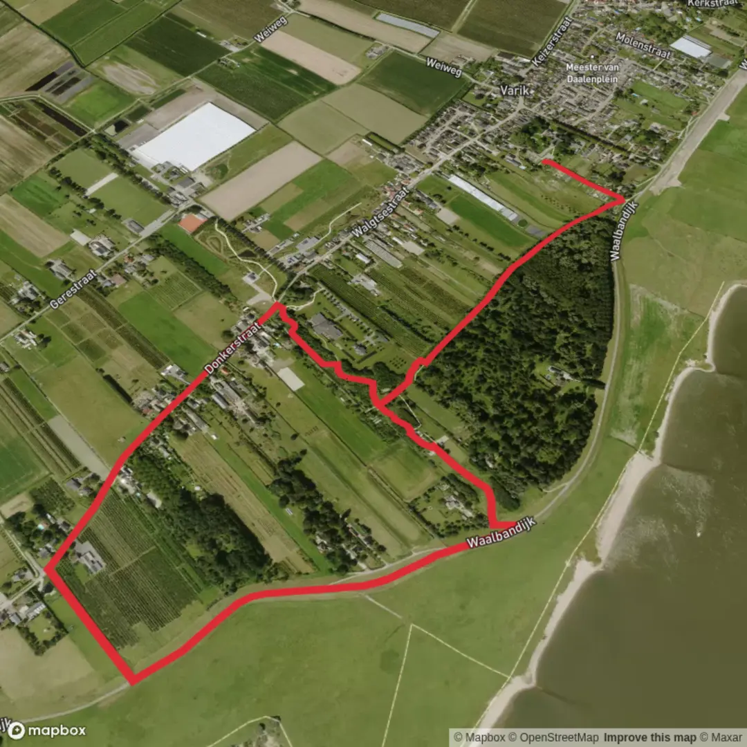 An image depicting the trail Donkerstraat and Dikke Torenpad and its surrounding area.
