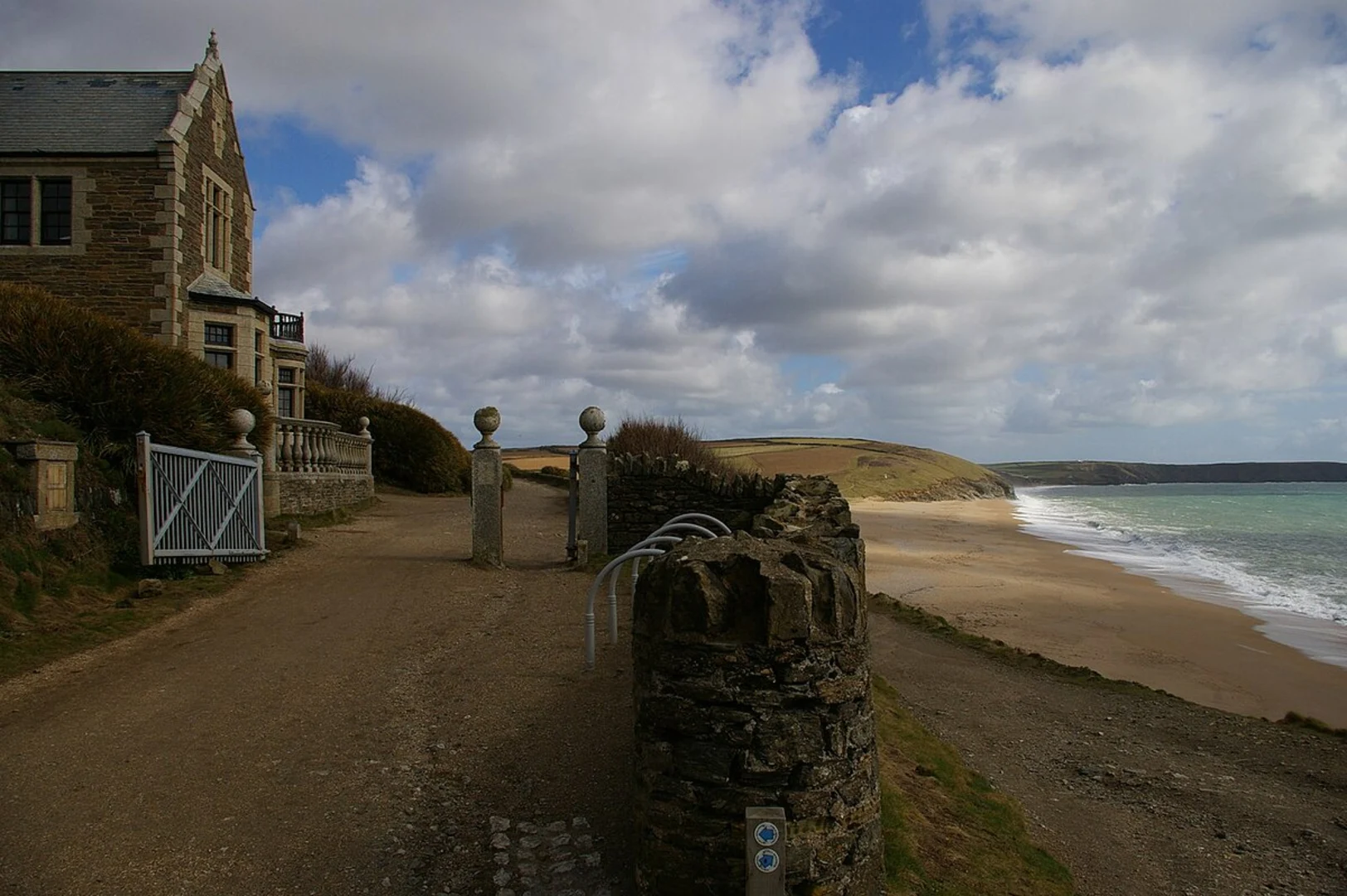 An image depicting the trail Porthleven Sands and The Loe Loop from Helston and its surrounding area.