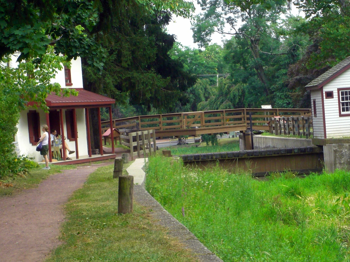 Saint Clair Pond via D and L Trail