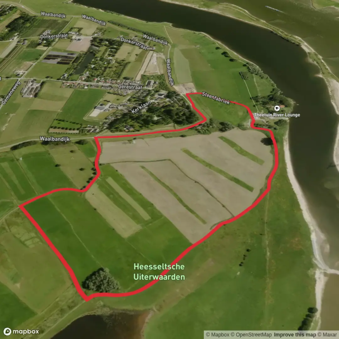 An image depicting the trail Uitervaarden via Dikke Torenpad and its surrounding area.