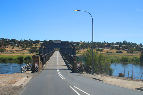 Tumbella Drive Reserve to Wharf