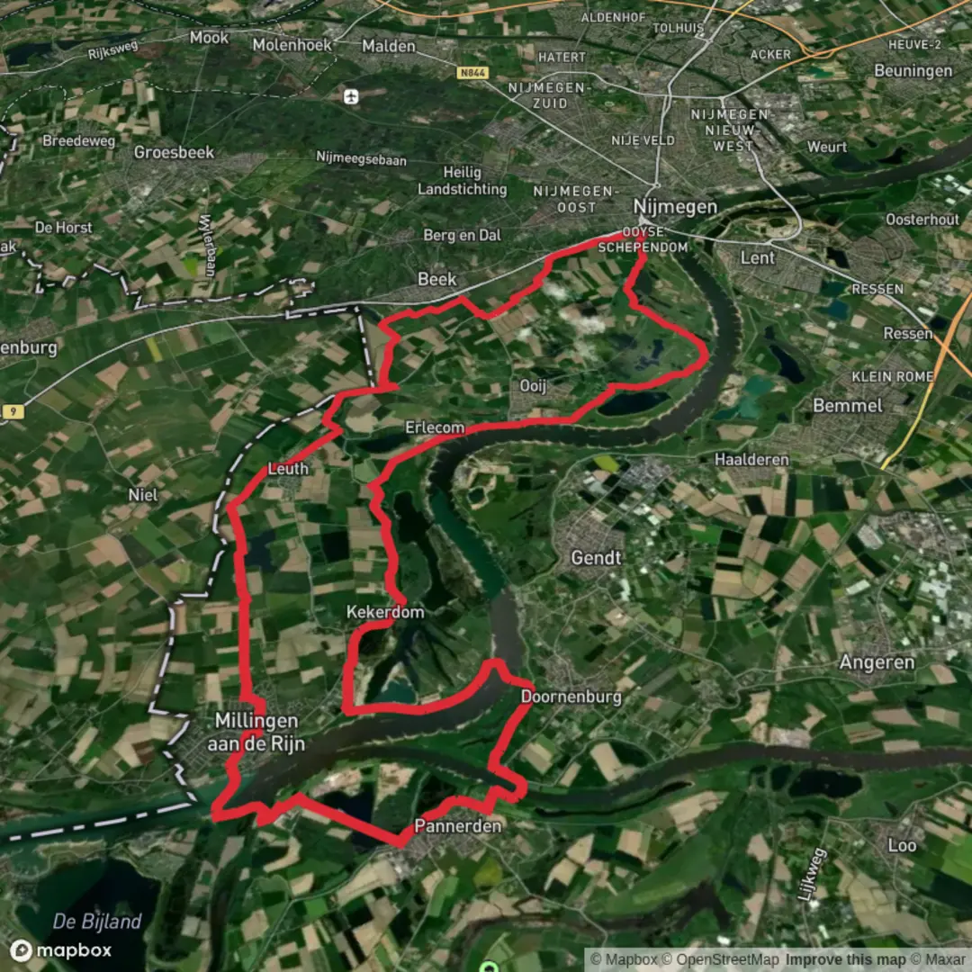 An image depicting the trail Groenlanden, Kekerdomsche Waard, Lobberdensche Waard and Wylerbergmeer Loop and its surrounding area.