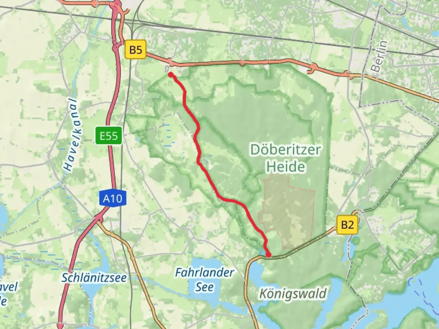 An image depicting the trail Wolfs-Berg via Doeberitzer Heide and its surrounding area.