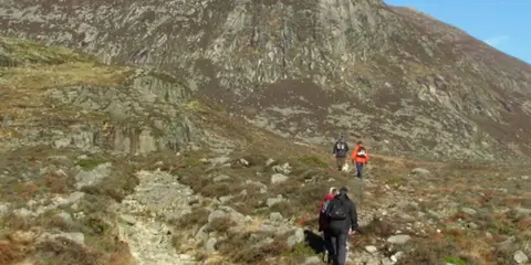 An image depicting the trail Central Mournes and its surrounding area.