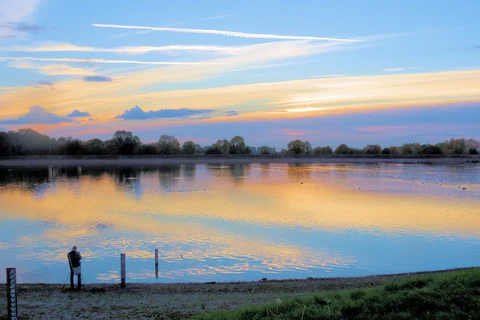 An image depicting the trail Startop's End Reservoir, Tringford Reservoir and Marsworth Reservoir Loop and its surrounding area.