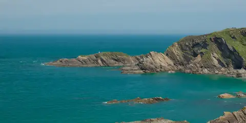 An image depicting the trail Hillsborough's Sleeping Elephant Walk and its surrounding area.