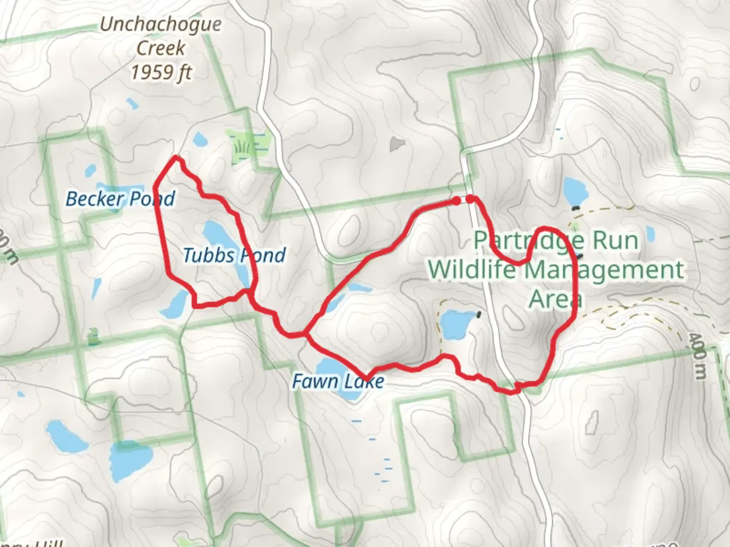 An image depicting the trail Fawn Lake and Tubbs Pond Loop via Redbelly Trail and its surrounding area.