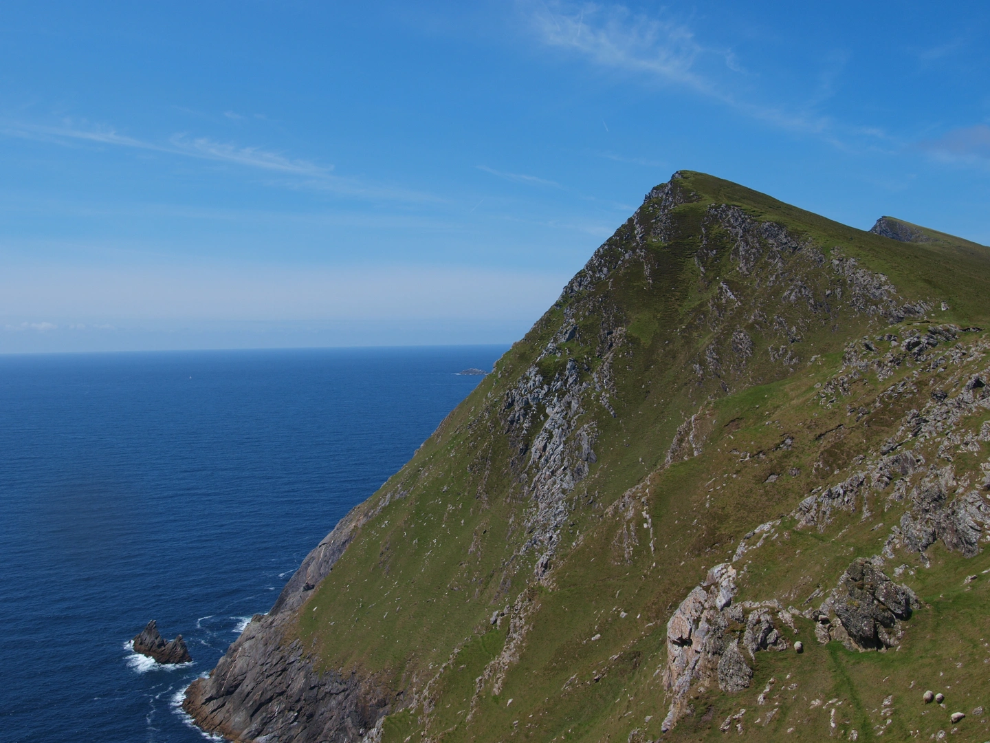 An image depicting the trail Croaghaun SW Summit and its surrounding area.