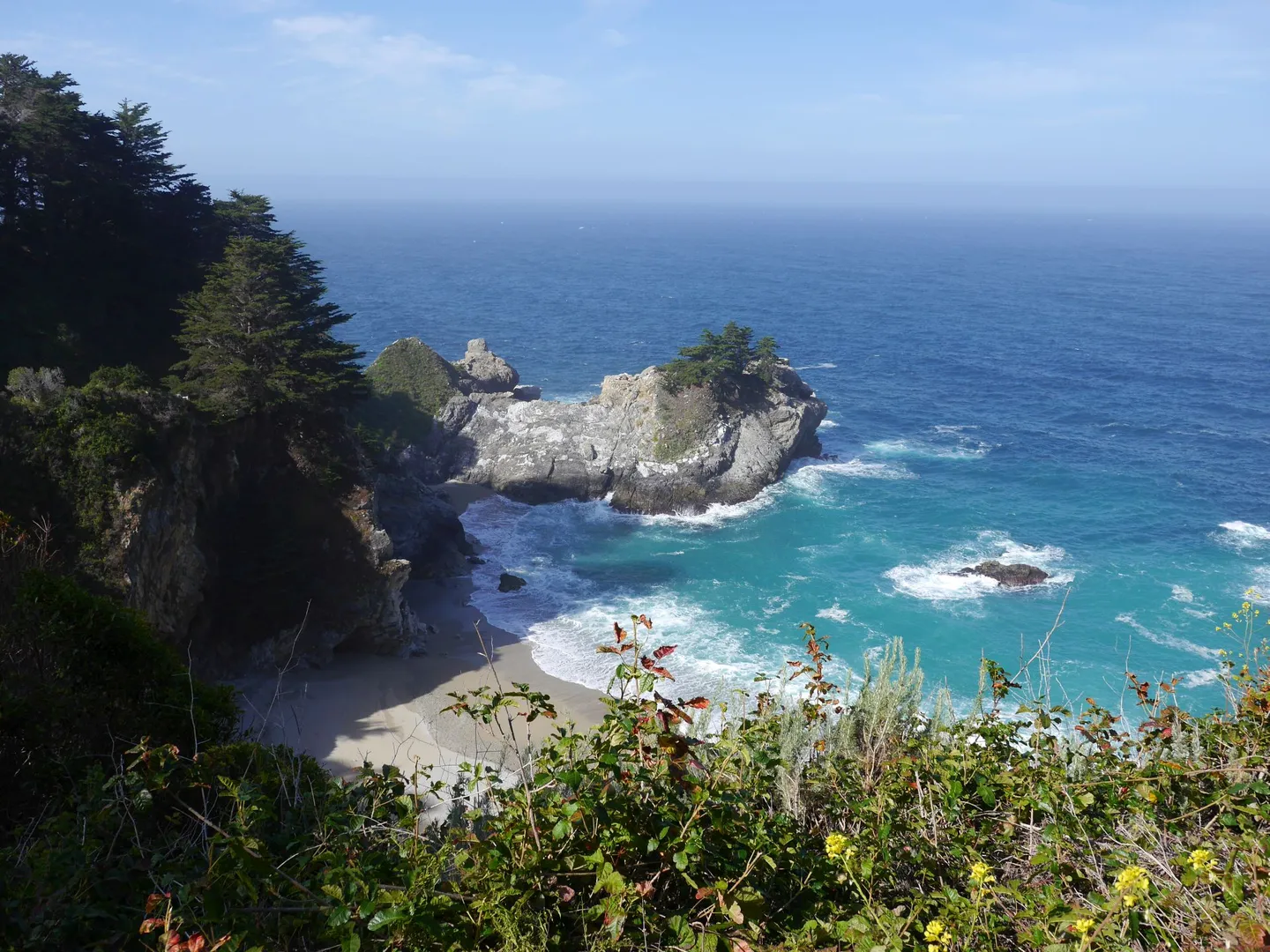 An image depicting the trail Cold Spring Camp via Deangulo Trail and its surrounding area.