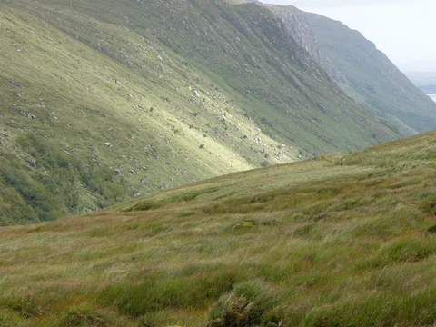 An image depicting the trail Farscallop Walk and its surrounding area.