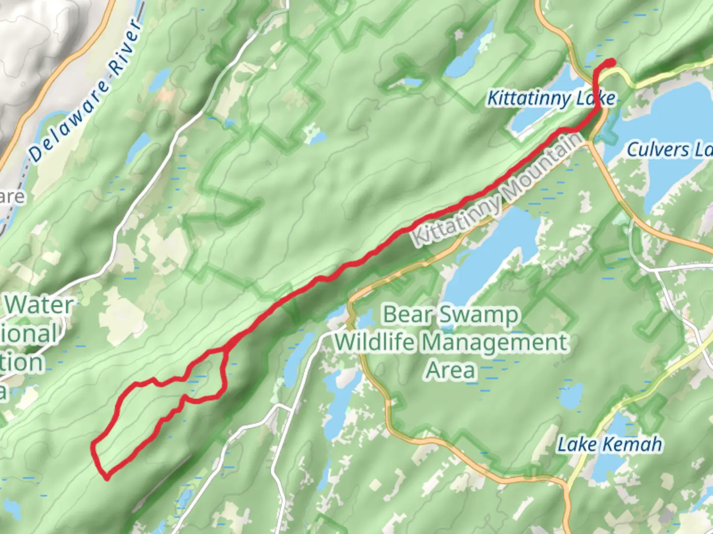 An image depicting the trail Rattlesnake Mountain Loop via Appalachian trail and its surrounding area.