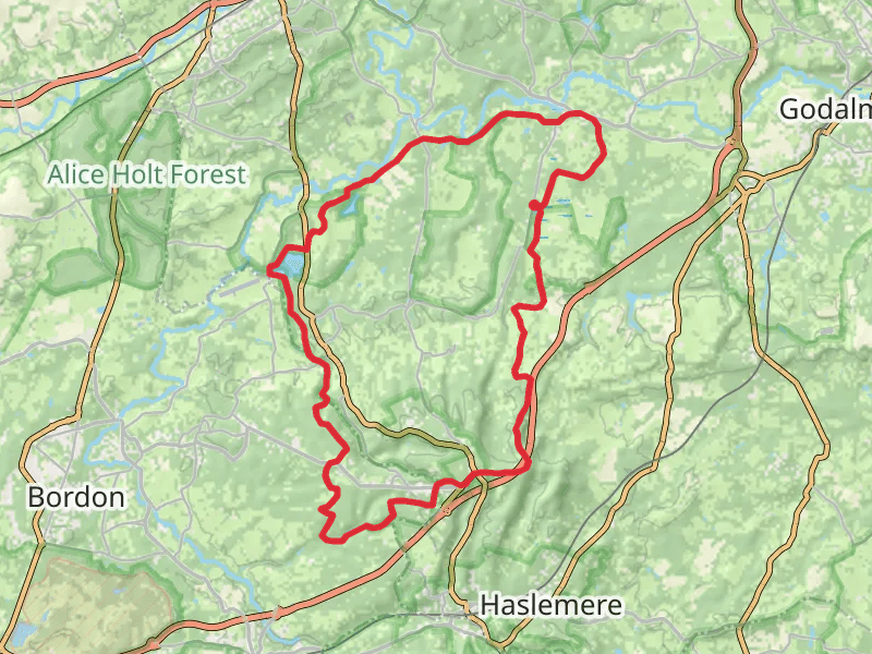 Elstead, Frensham and Grayshott Loop via Frensham Great Pond mobile static map