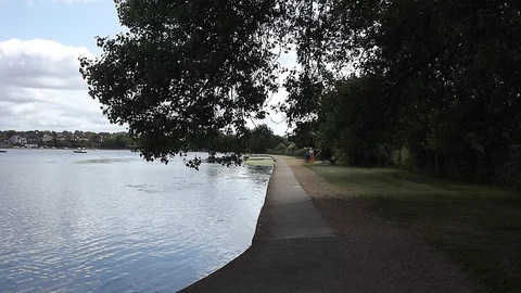 An image depicting the trail Balter Park and Watercliffe Park Walk and its surrounding area.