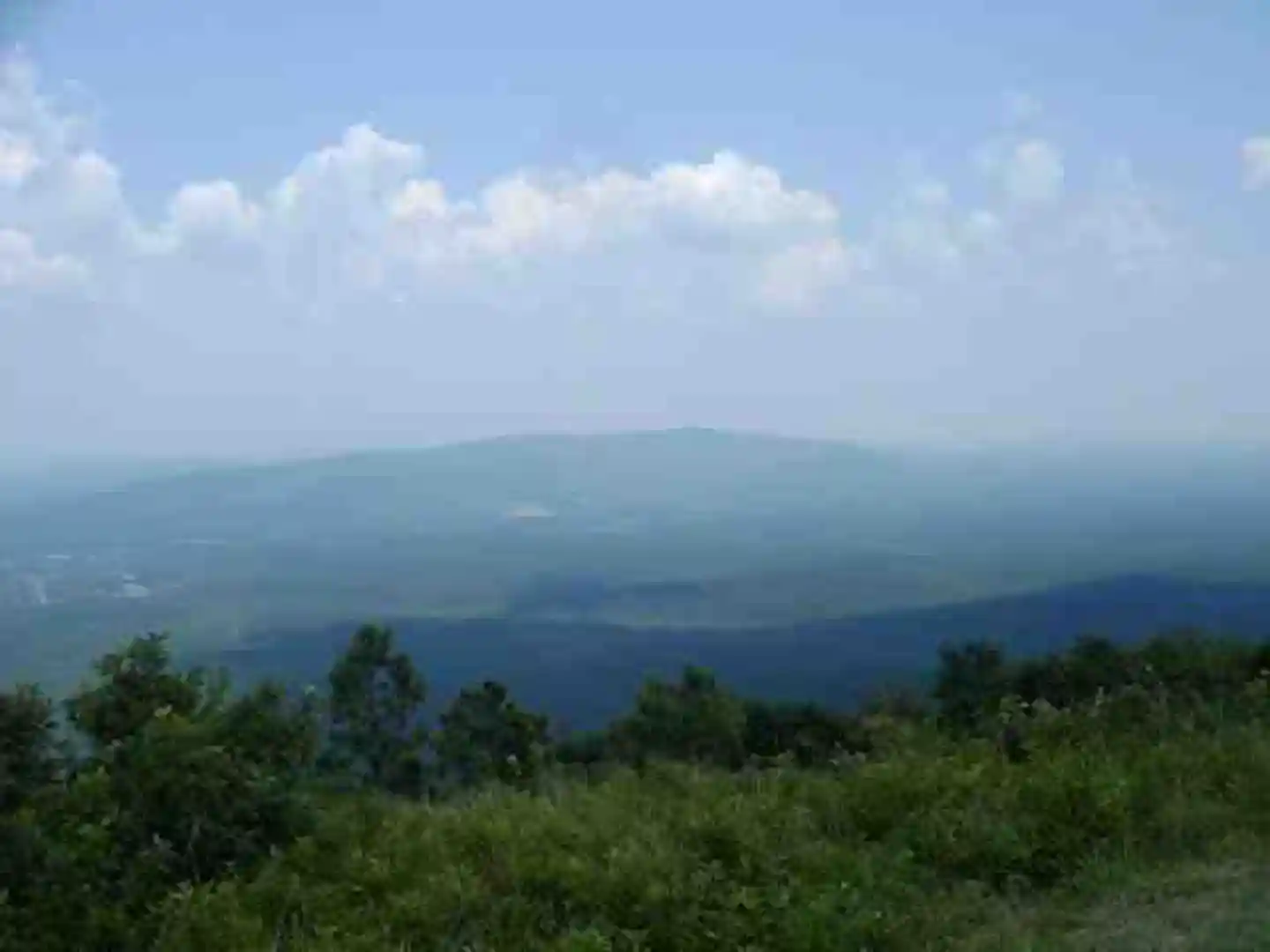 An image depicting the trail Ouachita National Recreation Trail - Oklahoma and its surrounding area.