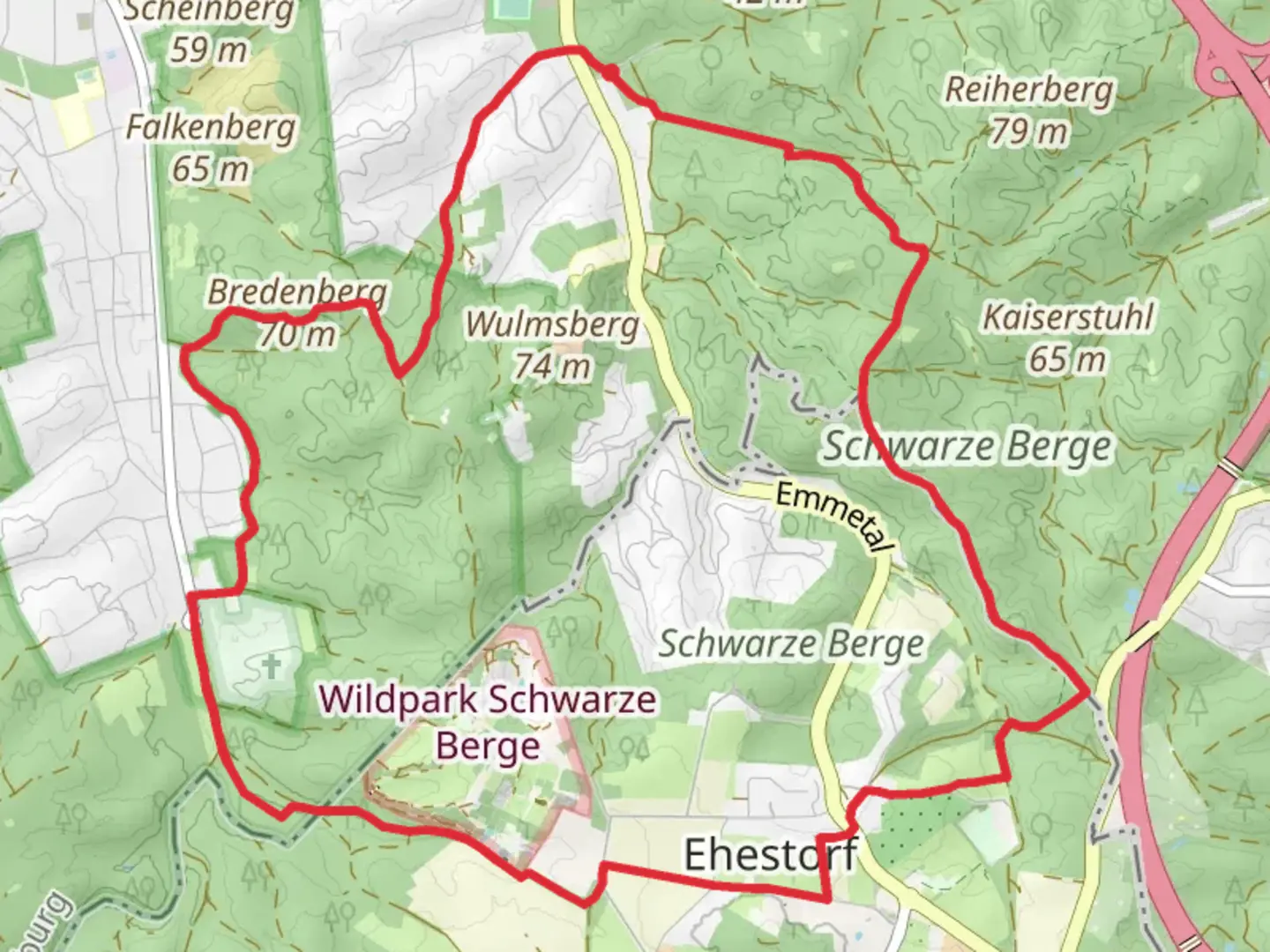An image depicting the trail Wanderweg 21 and 22 and its surrounding area.