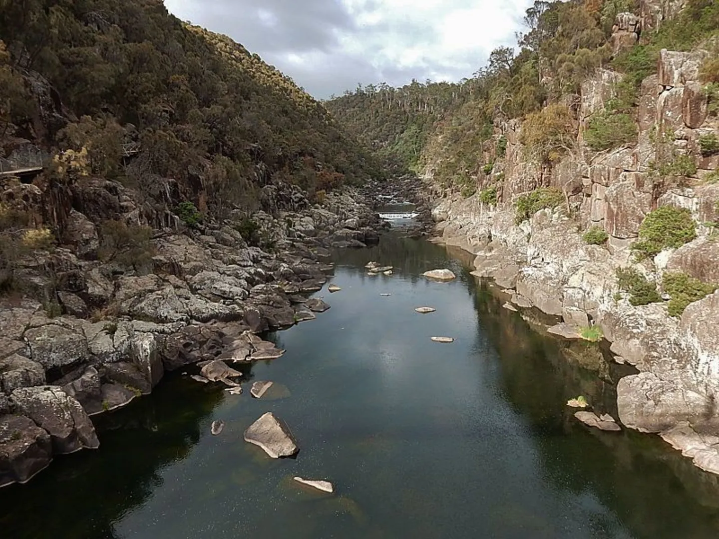 An image depicting the trail Hardwicke St Trail and its surrounding area.